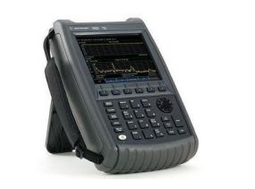 Agilent N9912A FieldFox 手持式射頻分析儀
