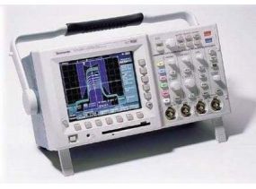 Tektronix TDS3014B 數字熒光示波器