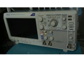 Tektronix DPO3052B示波器