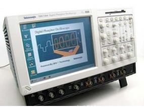 Tektronix TDS5104B 數字存儲示波器