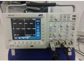 Tektronix TDS3054C 數字示波器